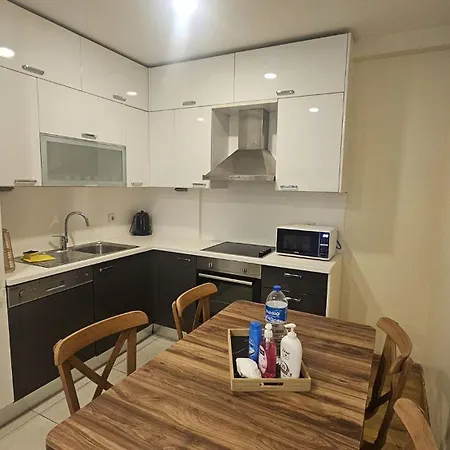 Taksim Perfect Pool Sauna Access Apartman