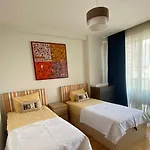 Taksim Perfect Pool Sauna Access İstanbul
