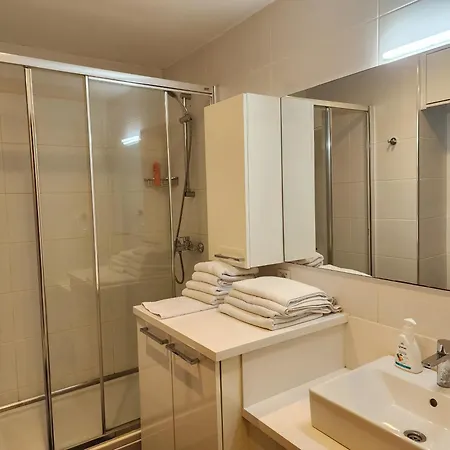 Taksim Perfect Pool Sauna Access דירה *