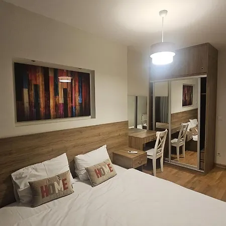 Apartament Taksim Perfect Pool Sauna Access